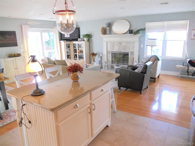 Building Photo - 601 Willow Pond Dr