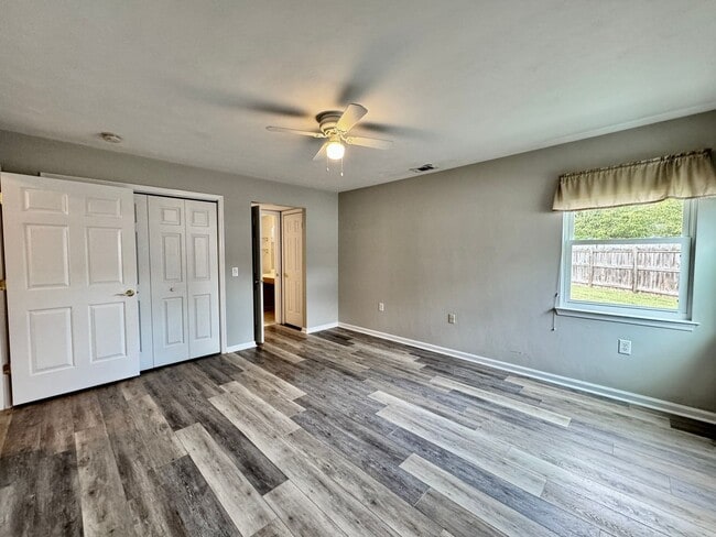 Building Photo - Ready 06-17-26 in Sawyers Mill - Ranch Home w/Loft On Cul-De-Sac! Pet Friendly - Grassfield High ...