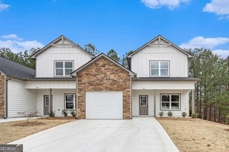 Building Photo - 124 Crest Pointe S