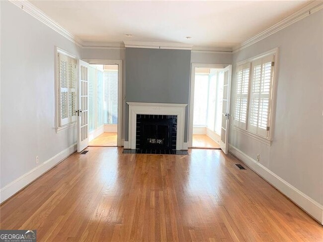 Building Photo - 824 Ponce De Leon Terrace NE