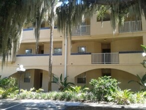 Building Photo - Renovated Intracoastal Front Condo Available Now!