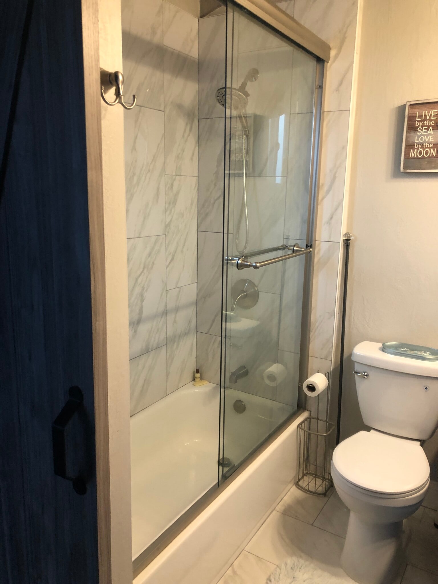 private bath - 135 Bixby St