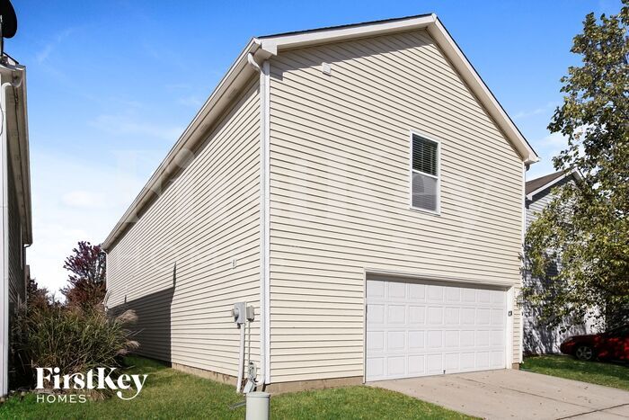 Building Photo - 15490 Gallow Ln