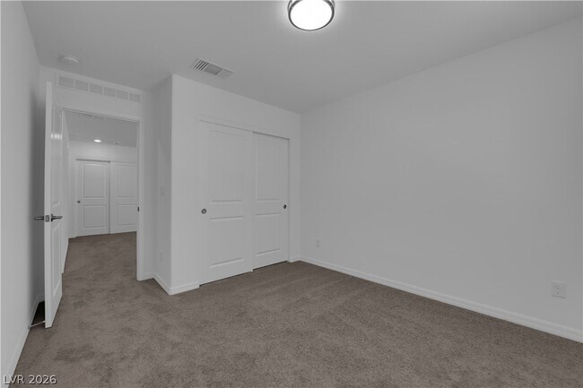 Building Photo - 10227 Estancia Hl St