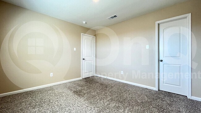 Building Photo - 283 Moonstone Way