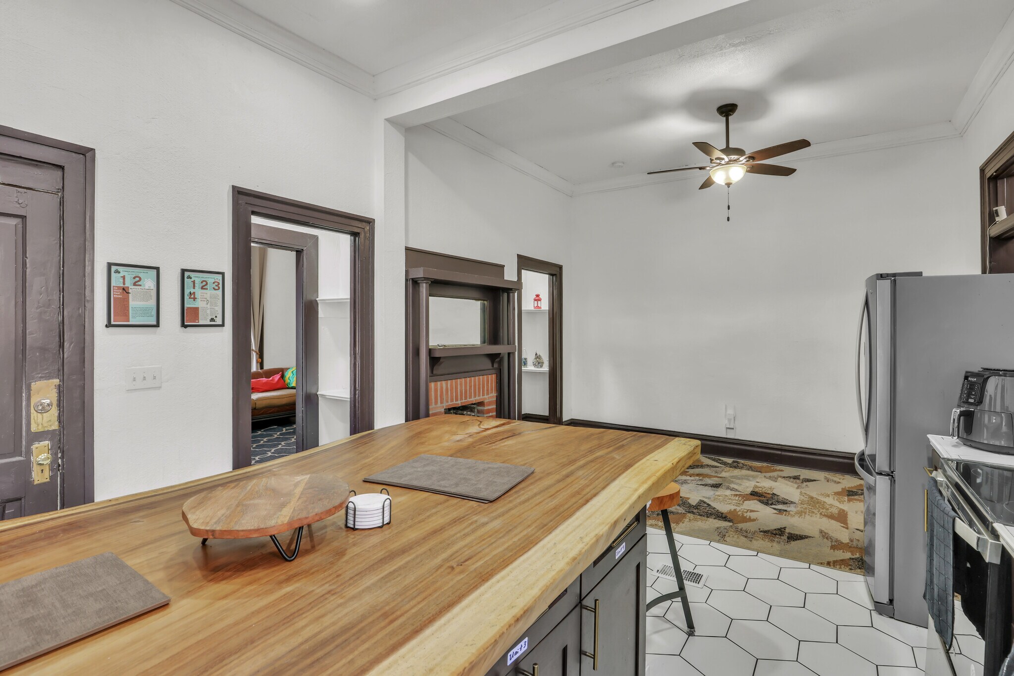 Kitchen / Dining Space - Common Space - 51 E 4th St