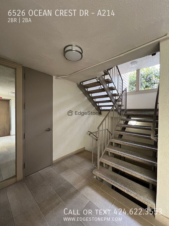 Building Photo - 6526 Ocean Crest Dr