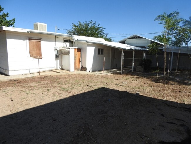 Building Photo - 2412 Ashfork Ave
