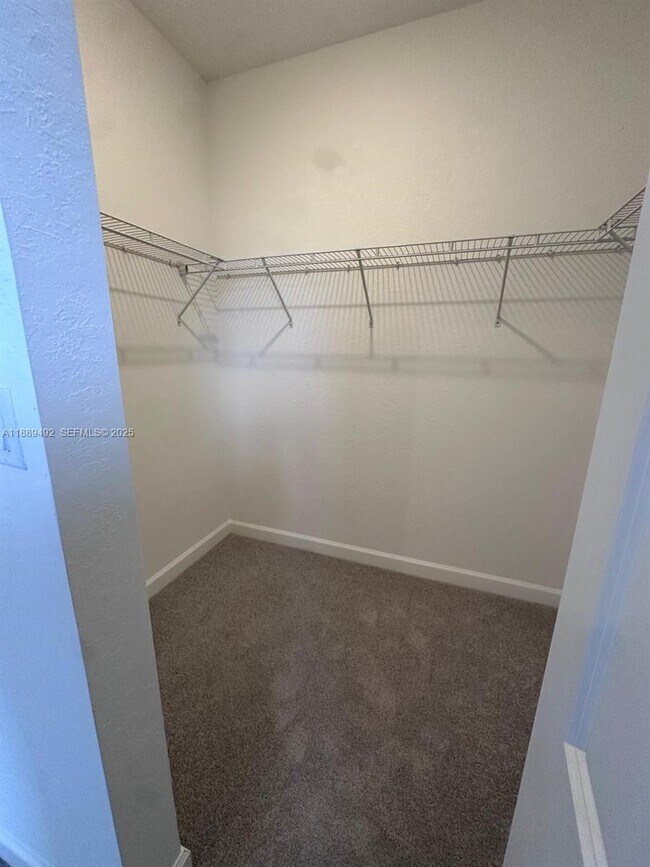 Building Photo - 1183 NW 1st Ter