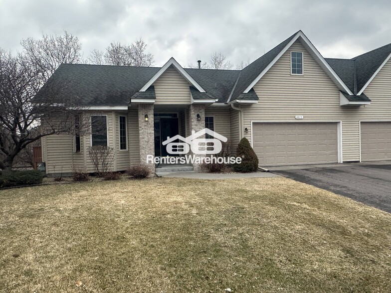 Primary Photo - 3415 Fordham Ct NE