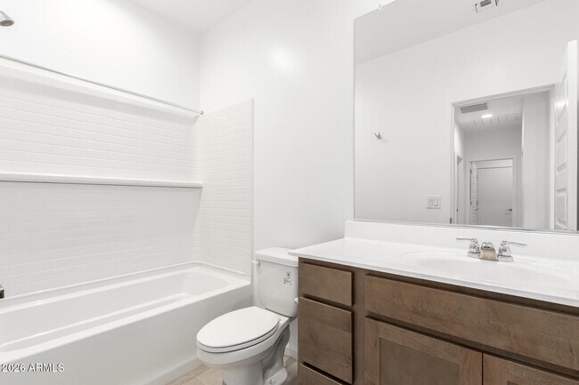 Building Photo - 9812 W Catalina Dr