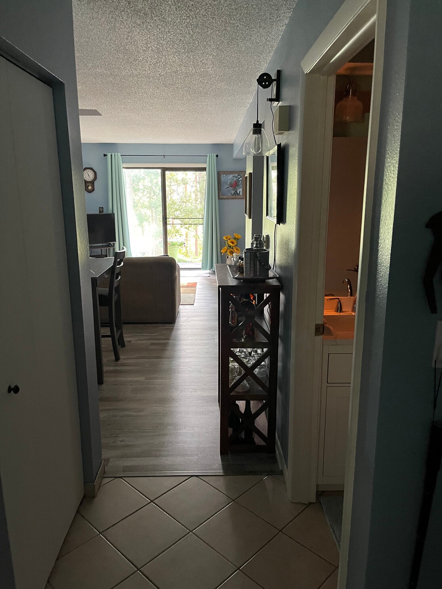Entry Hall toward Living Room - 7 Juniper Trl