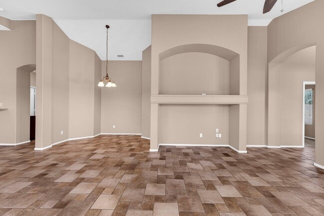 Building Photo - Lovely 3 bed / 2.5 bath Home in the Power ...