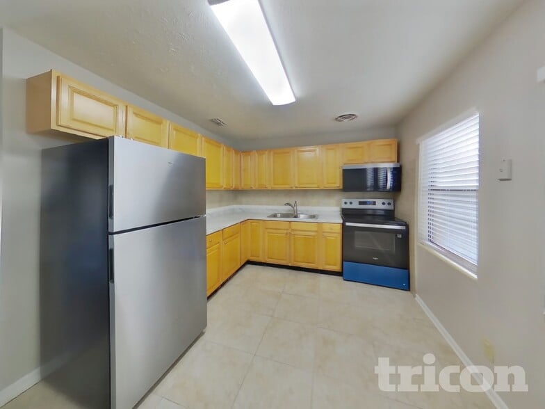 Building Photo - 10506 Dodd Rd