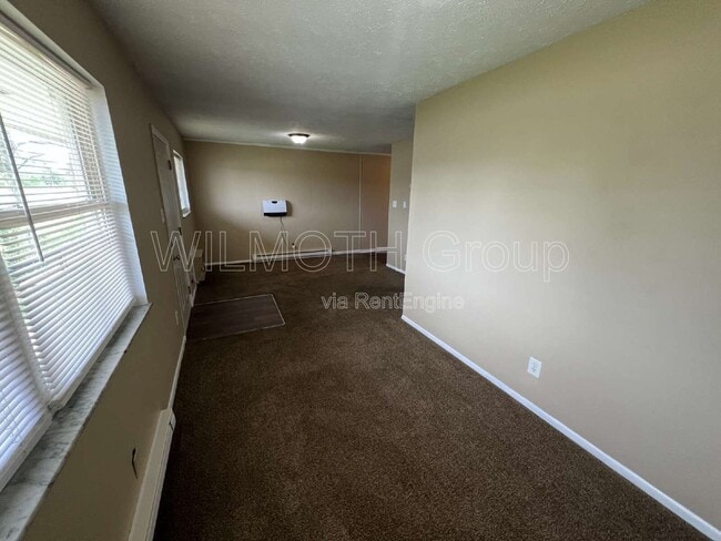 Building Photo - 3001 N Campbell Ave