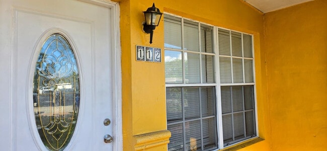 Building Photo - 112 Newton Rd