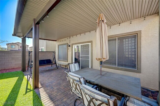Building Photo - 7869 Morganite Ave