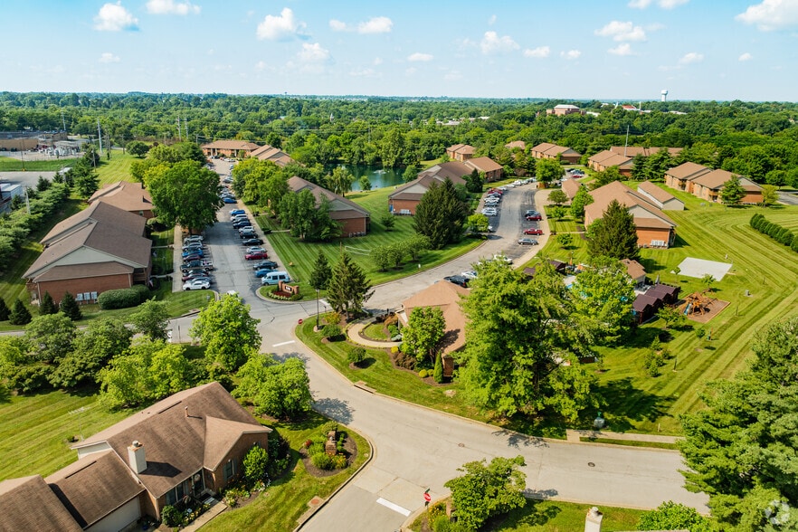 Primary Photo - Hi-Point Apartments