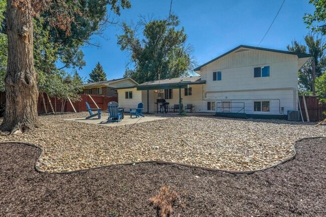 Building Photo - 3622 Anemone Cir