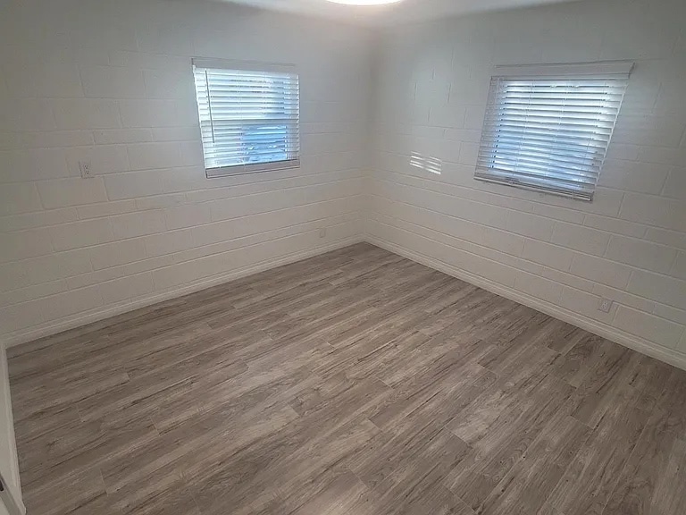 Building Photo - 36745 Vista Del Lago St