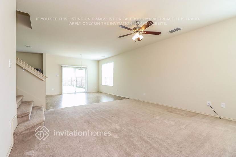 Building Photo - 2300 Bray Village Dr