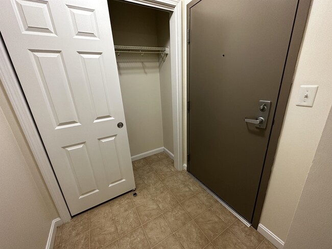 Building Photo - 20 Sentinel Court