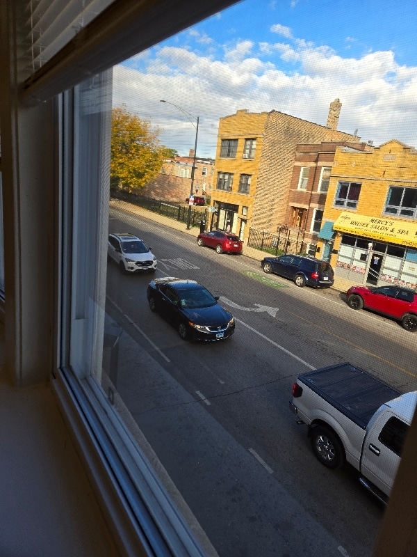 Building Photo - 4801 W Armitage Ave