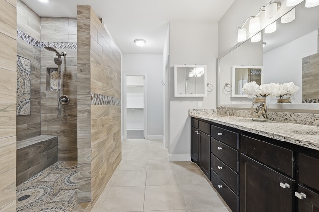 Building Photo - 4229 Broadway Ave