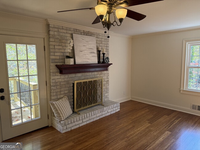 Building Photo - 1610 Old Mill Crossing NE