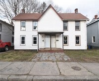 Building Photo - 140 Front St