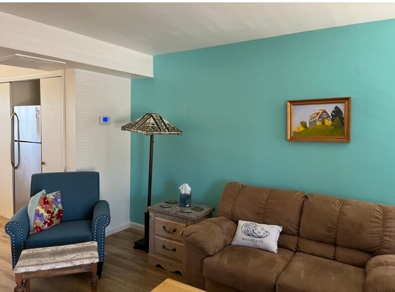 Building Photo - 349 S Paseo Madera
