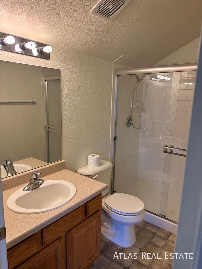 Building Photo - 14078 Blue River Trail