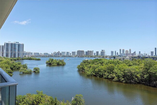 Building Photo - 16385 Biscayne Blvd
