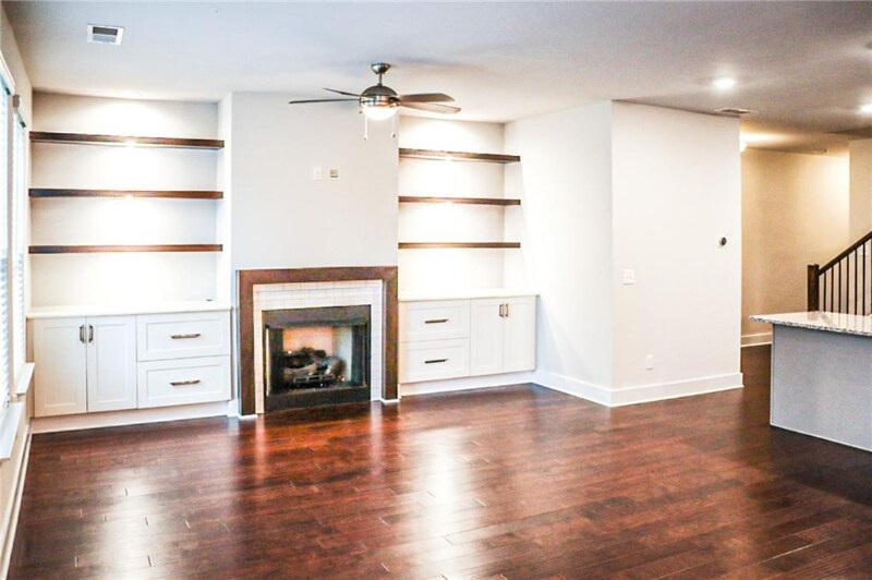 Building Photo - 1317 Heights Park Dr