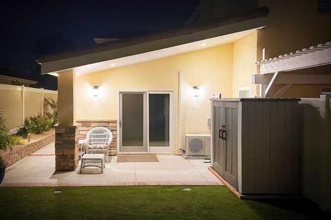 Building Photo - Rare Opportunity – Private 1 Bed / 1 Bath Attached ADU in Jeffries Ranch