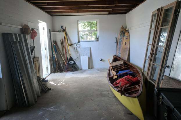 Building Photo - 53 River Dr