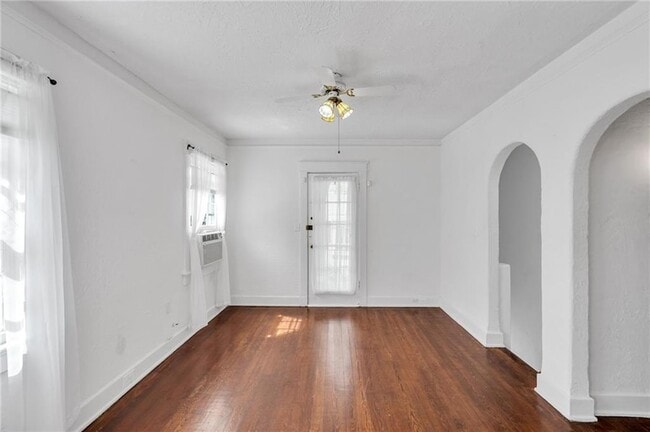 Building Photo - 4502 Pitt St