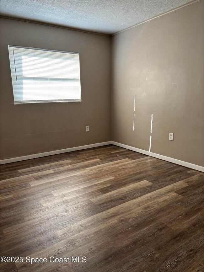 Building Photo - 130 Bouganvillea Dr