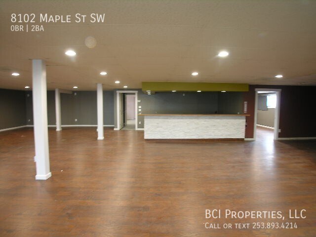 Building Photo - 8102 Maple St SW