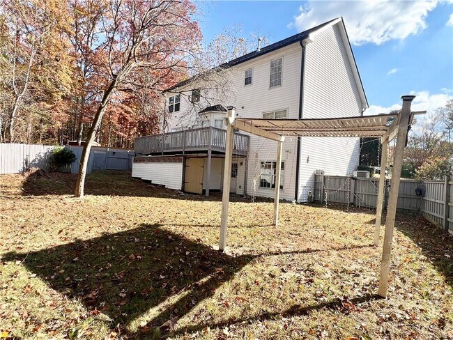 Building Photo - 949 Pennsylvania Run