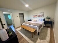 Building Photo - 285 N 300 W