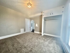 Building Photo - 306 N Academy St