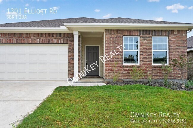 Building Photo - 1301 Elliott Rd