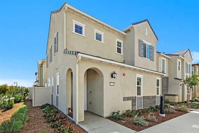 Building Photo - New Community - Temecula - New House Corne...