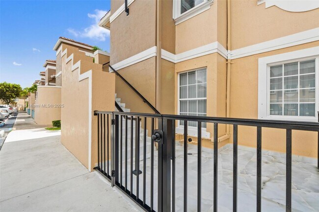 Building Photo - 13160 SW 64th Terrace