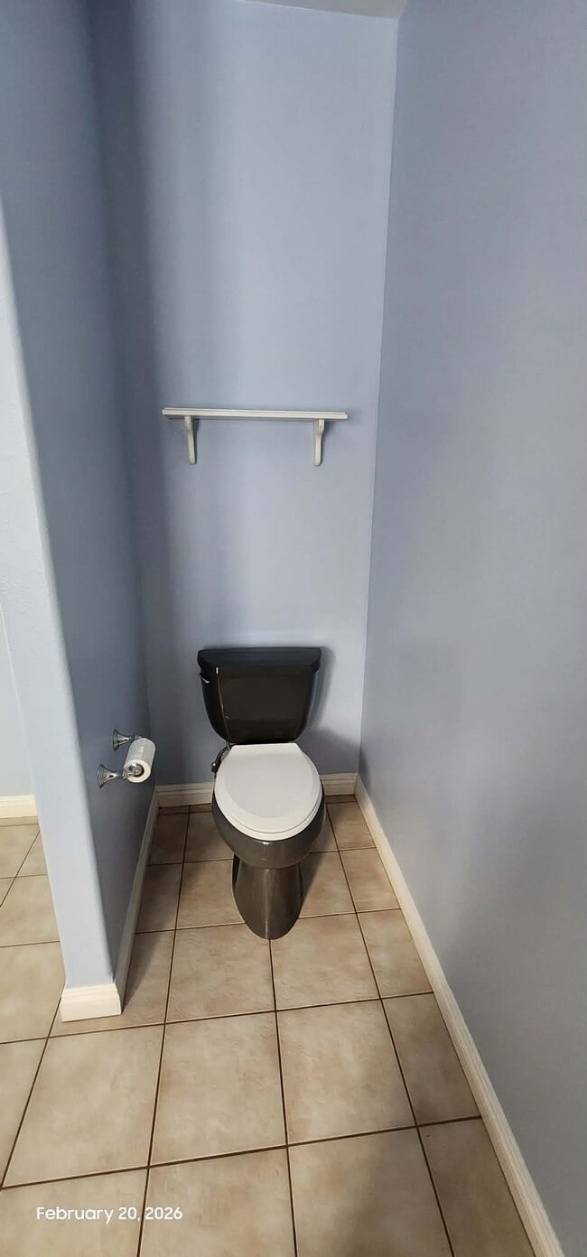 Building Photo - 18449 Shasta Dam Way