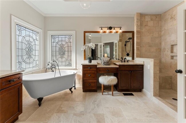 Building Photo - 6005 Oakbury Ln