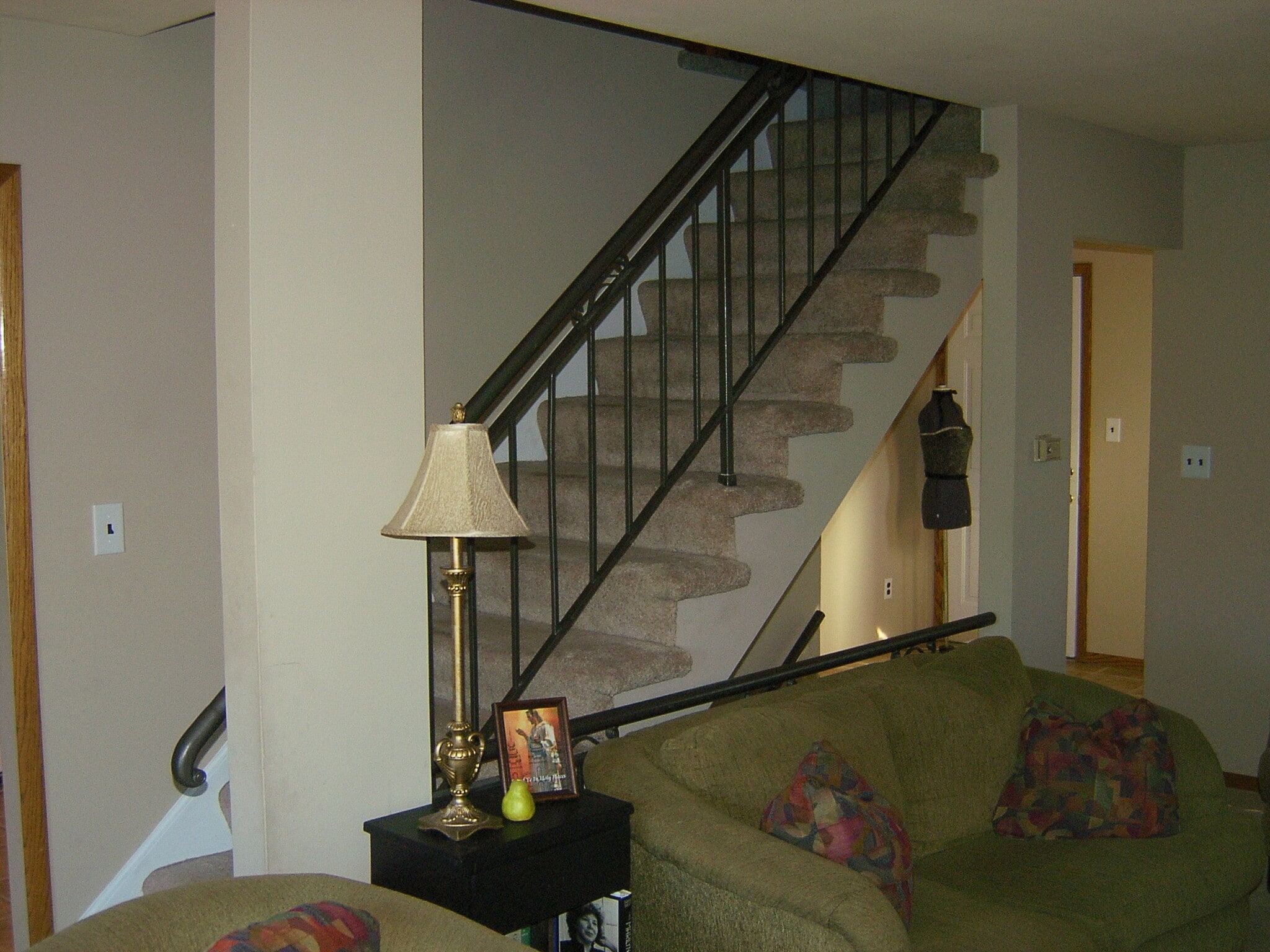 Building Photo - 361 Fox Village Ct