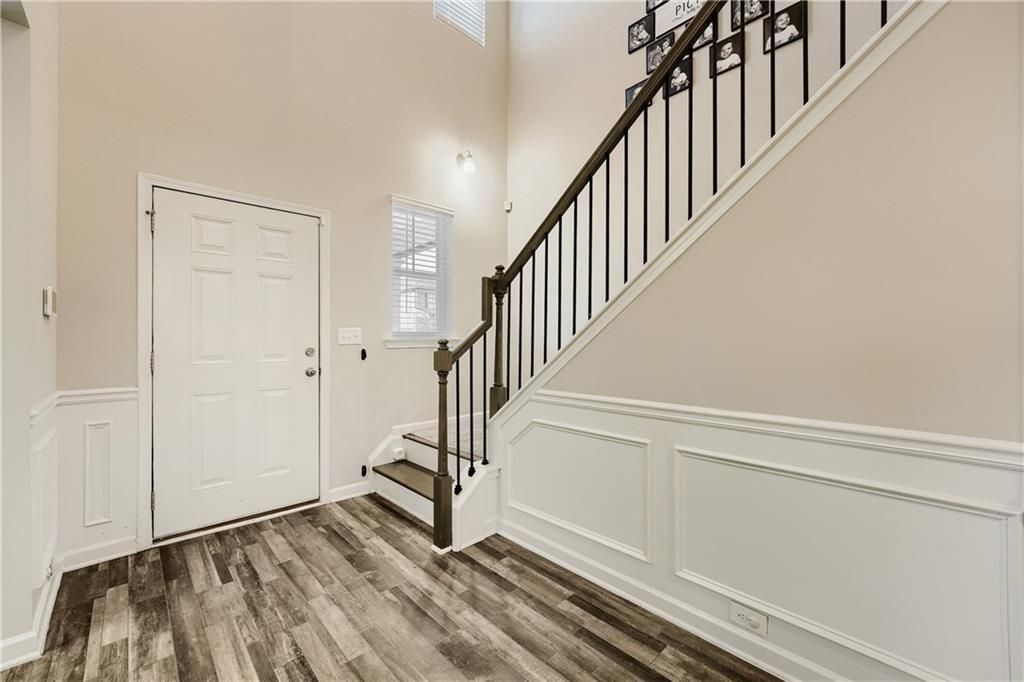 Building Photo - 378 Paden Way
