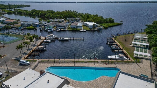 Building Photo - 5506 Virginia Dare Ln